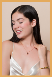 EMPAQUE BOLA ROSA Y COLLAR DE CORAZON 316L