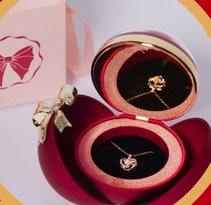 EMPAQUE BOLA ROSA Y COLLAR DE CORAZON 316L